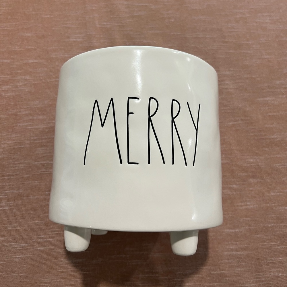 Rae Dunn Christmas Planter